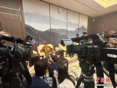 中外媒体记者在辽宁探寻抗战遗迹